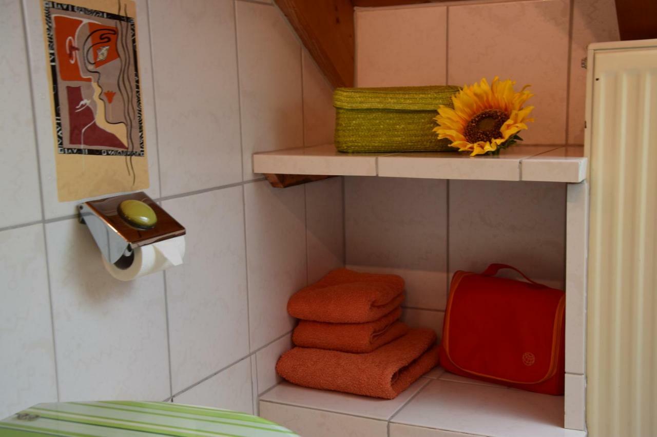 Homestay Cozy Room Markdorf Exteriör bild