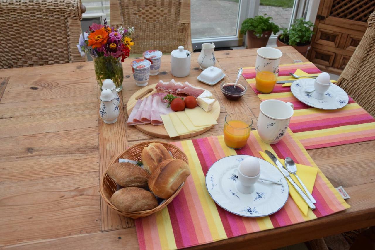 Homestay Cozy Room Markdorf Exteriör bild